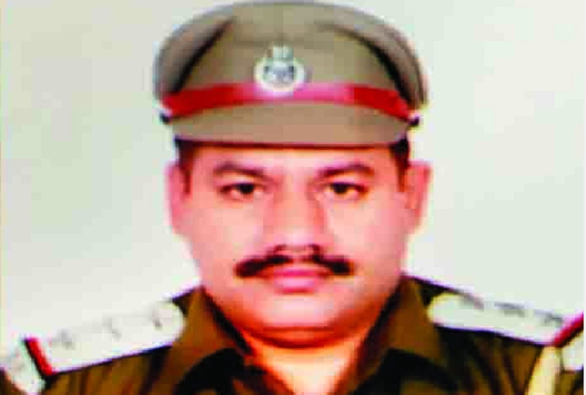 Six Delhi Police officers received the Union Home Minister Medal