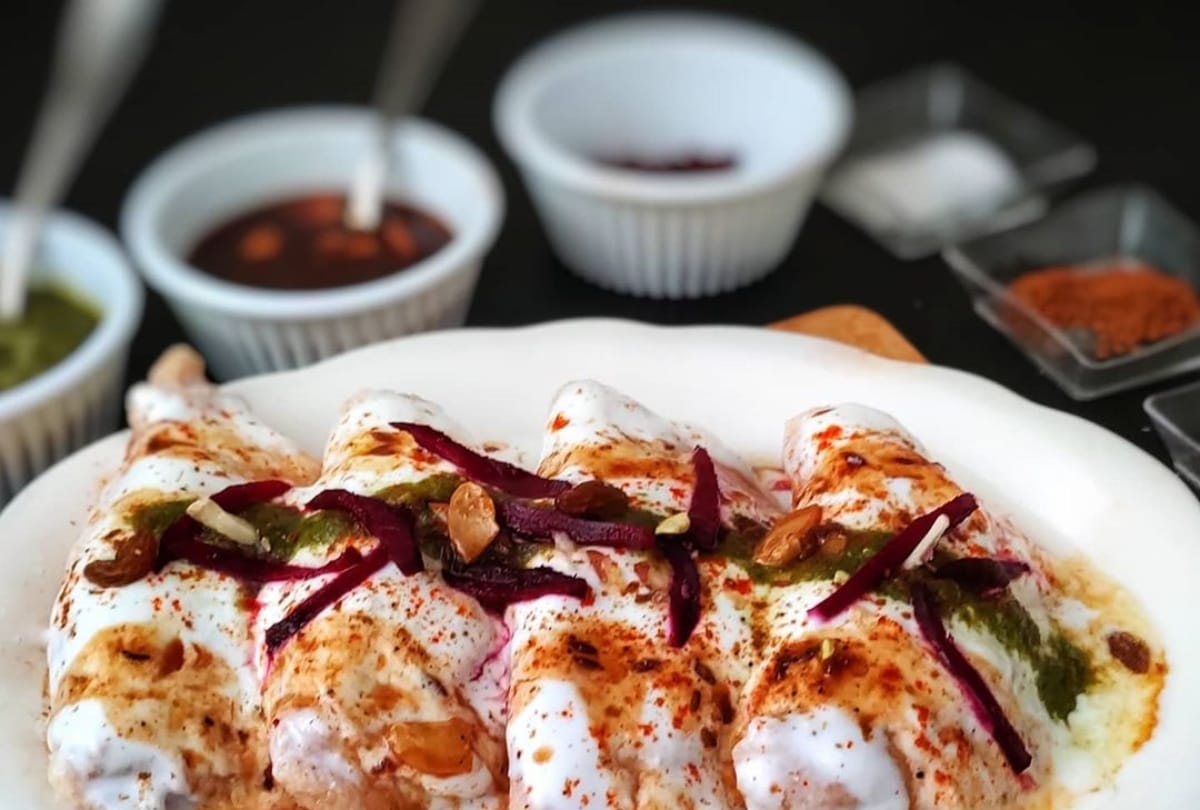 dahi ki gujiya recipe in hindi how to make dahi ki gujiya at home
