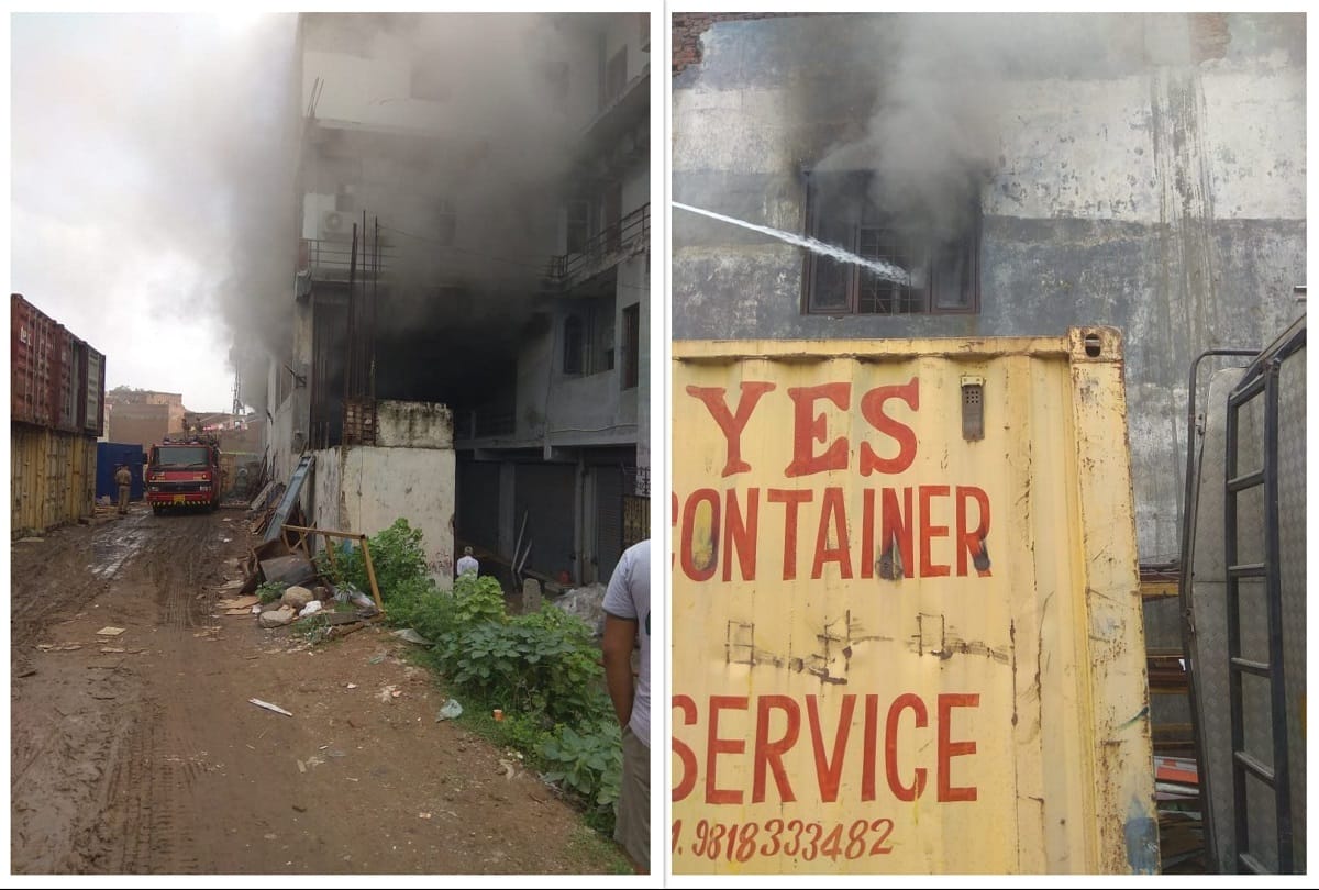 Delhi okhla phase 1 godown catches fire dozens of fire tenders at spot all update and development