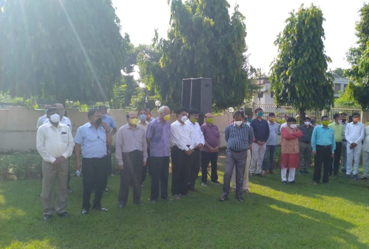 Independence Day 2020 celebration on Hoisted National Flag in gorakhpur