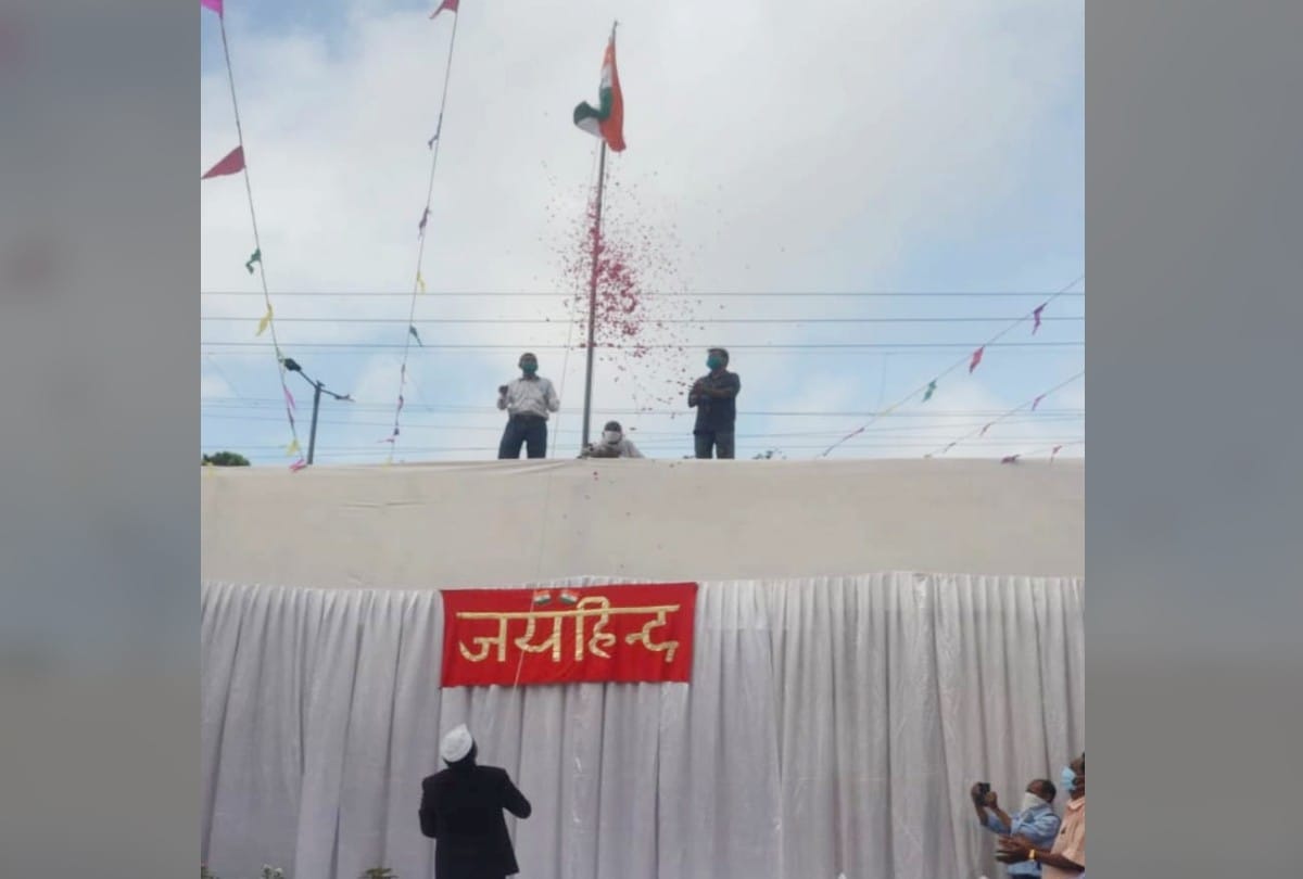 Independence Day 2020 in Agra News: agra celebrate independence day with joy