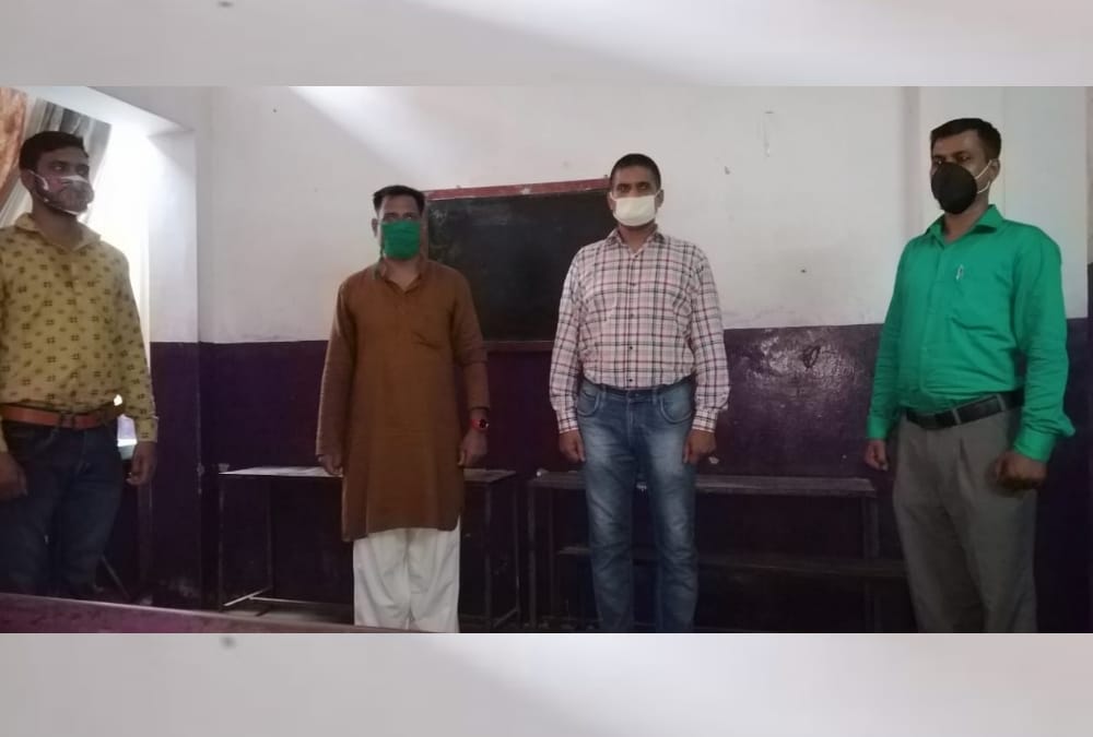 People participated in Amar Ujala Ma Tujhe Pranaam campaign.