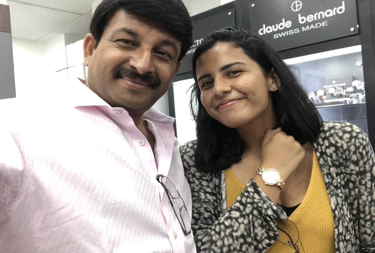Manoj Tiwari's wife Surabhi shared pictures on first wedding anniversary, wrote heart touching post