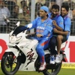 ms dhoni ,praveen kumar, suresh raina