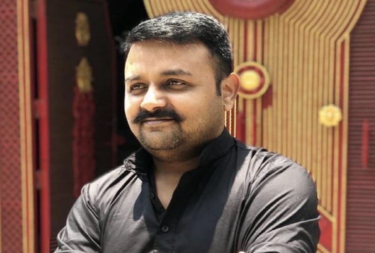 Businessman Mohammad Badar expresses worry about event management industry due to corona pandemic