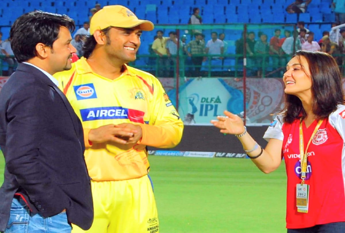 Dhoni and Raina have a deep attachment to the Tibetan religious leader Dalai Lama, both loved the Dharamshala grounds.