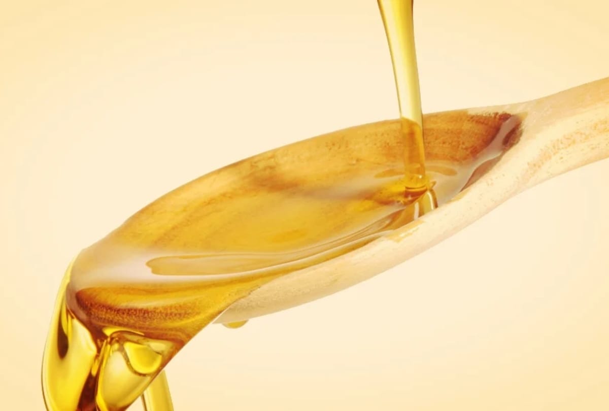 benefits importance of mustard oil sarso oil helps in skin care and cold cough