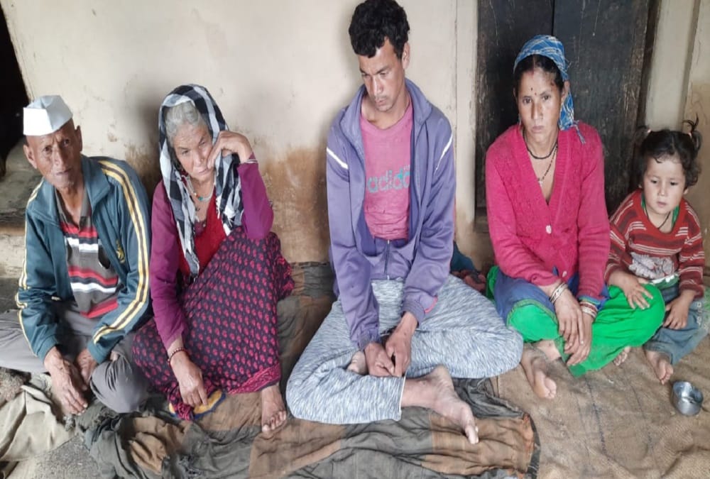 Missing Martyr Soldier Rajendra Singh negi Parents Crying Badly after hear Dead Body Recovered near pakistan border