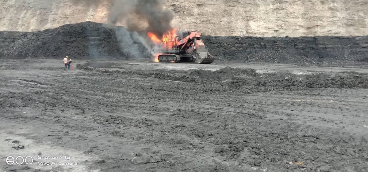 15 crore machine fire in NCL Bina project anpara sonbhadra up