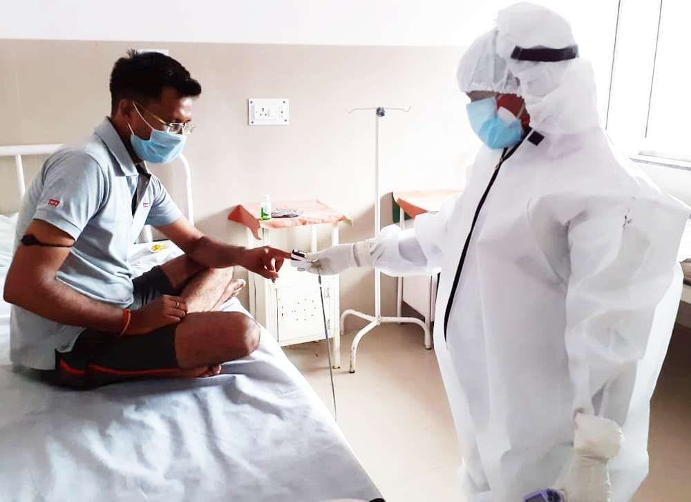 Corona patients are getting benefit of Ayushman scheme in mahoba