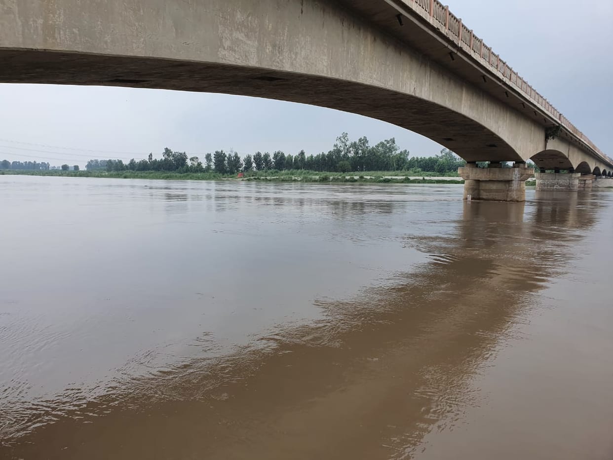 Yamuna water level reached near warning point