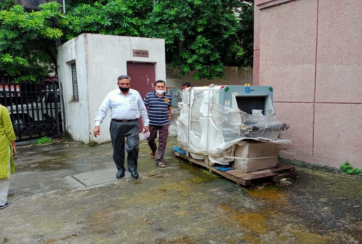 ghaziabad cbi court send prathama gramin bank manager to 14 days judicial custody