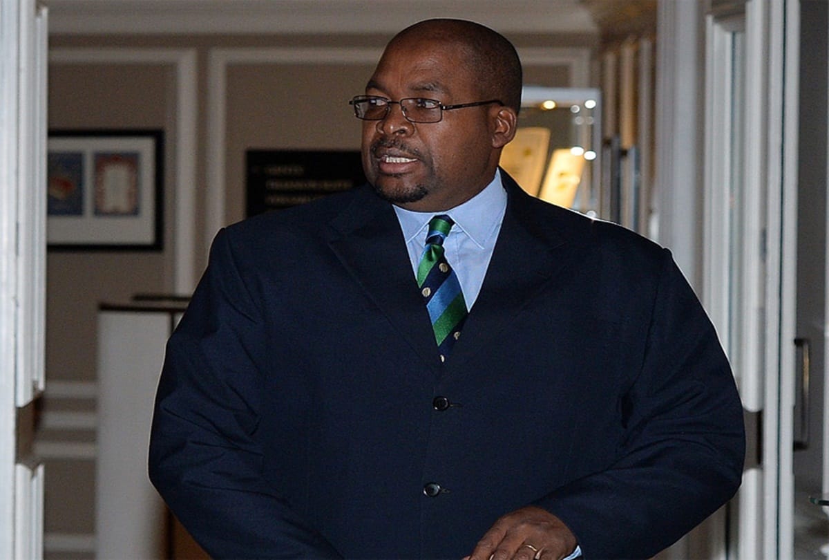 Cricket South Africa president Chris Nenzani resigns