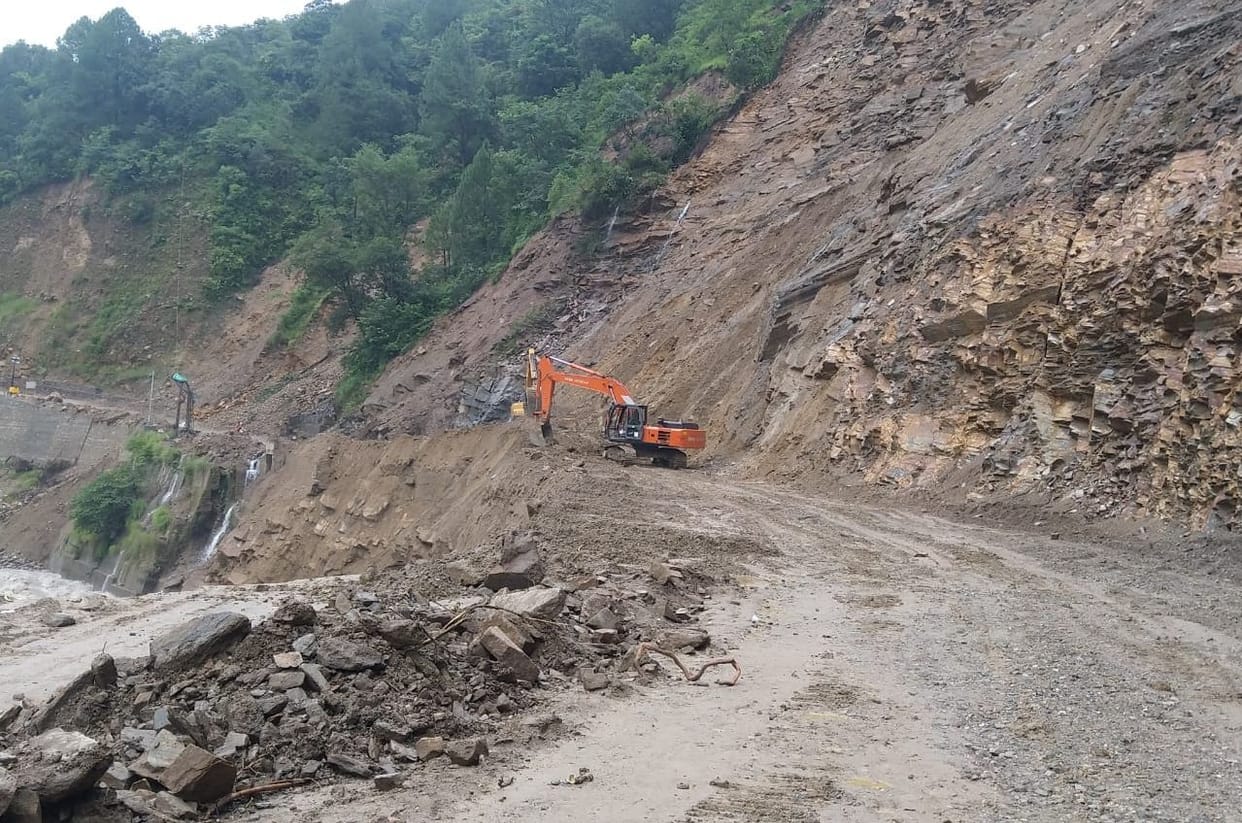 Break on the lifeline of more than 150 villages