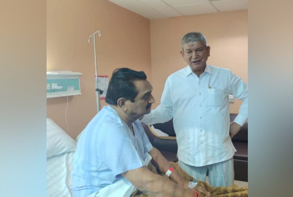 Coronavirus in uttarakhand latest News Today : Covid 19 positive Former Minister Tilak Raj behad Admitted in delhi max Hospital