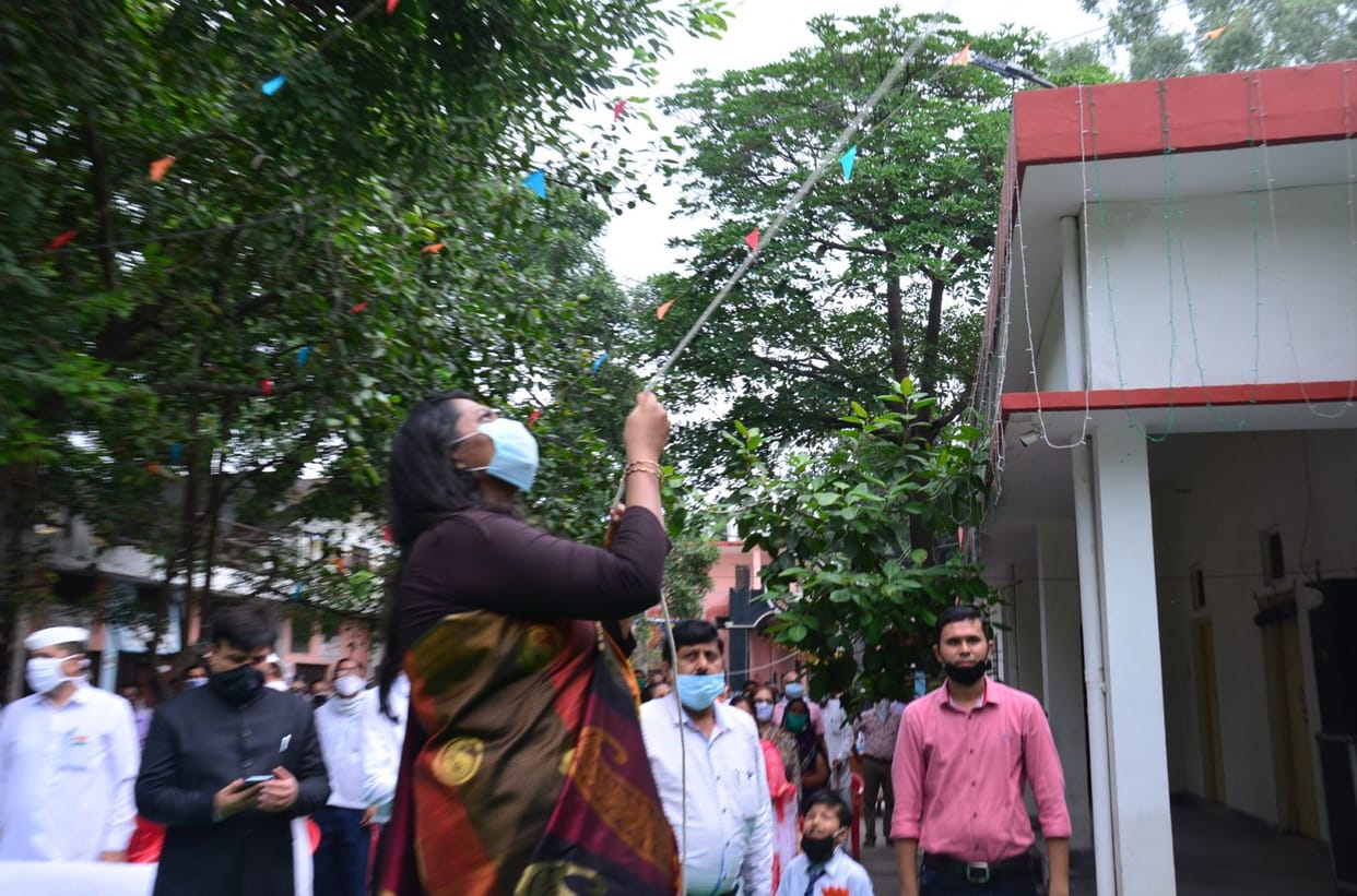 Flag hoisting at Muzaffarnagar Collectorate