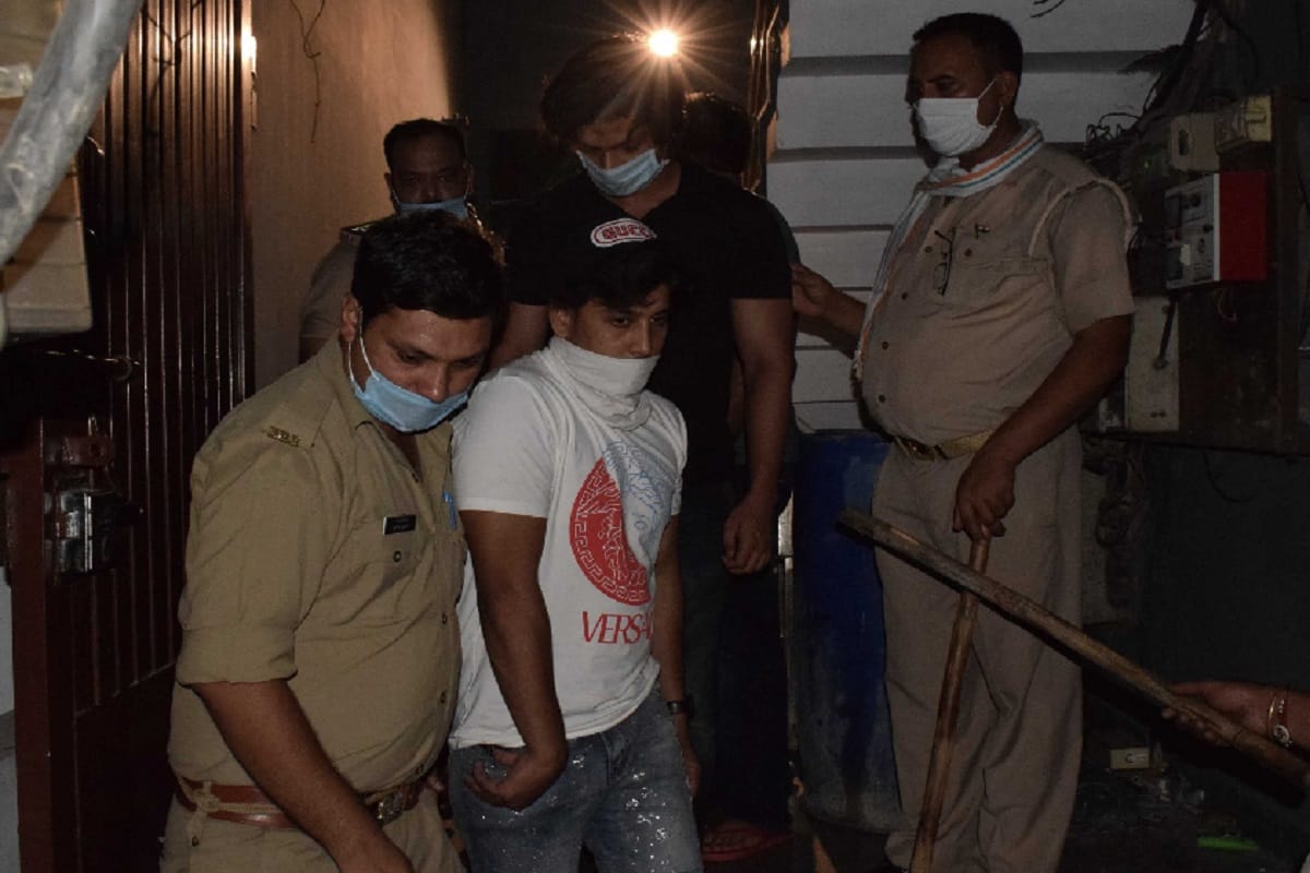 UP News: Many BJP leaders have been revealed in hookah bar case at Meerut