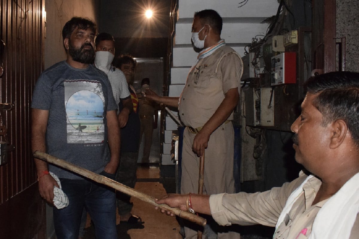UP News: Many BJP leaders have been revealed in hookah bar case at Meerut