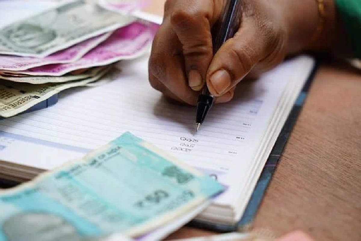 Centre ready to waive Interest On Interest for loans upto 2 Crore during moratorium informed to Supreme Court