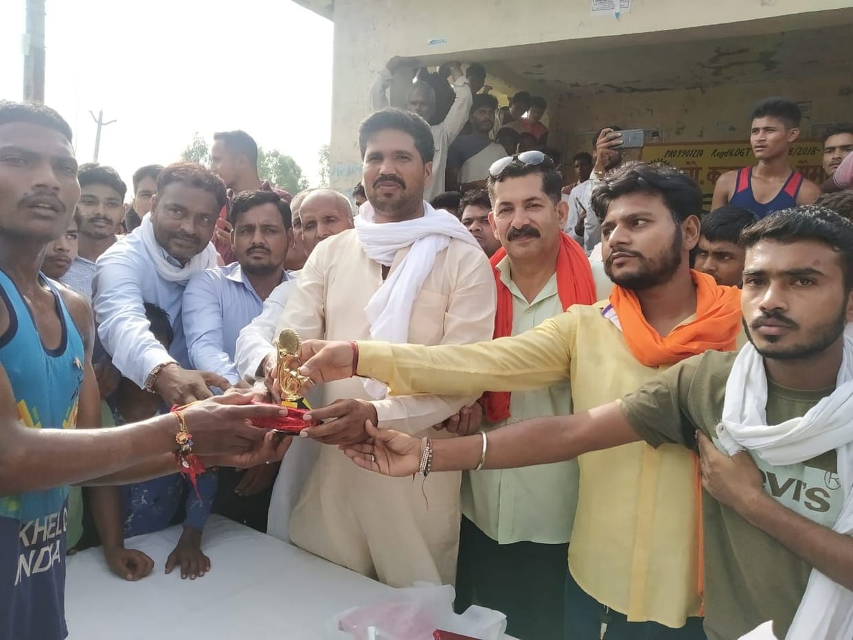 Muzaffarnagar: Hari Kumar wins the race