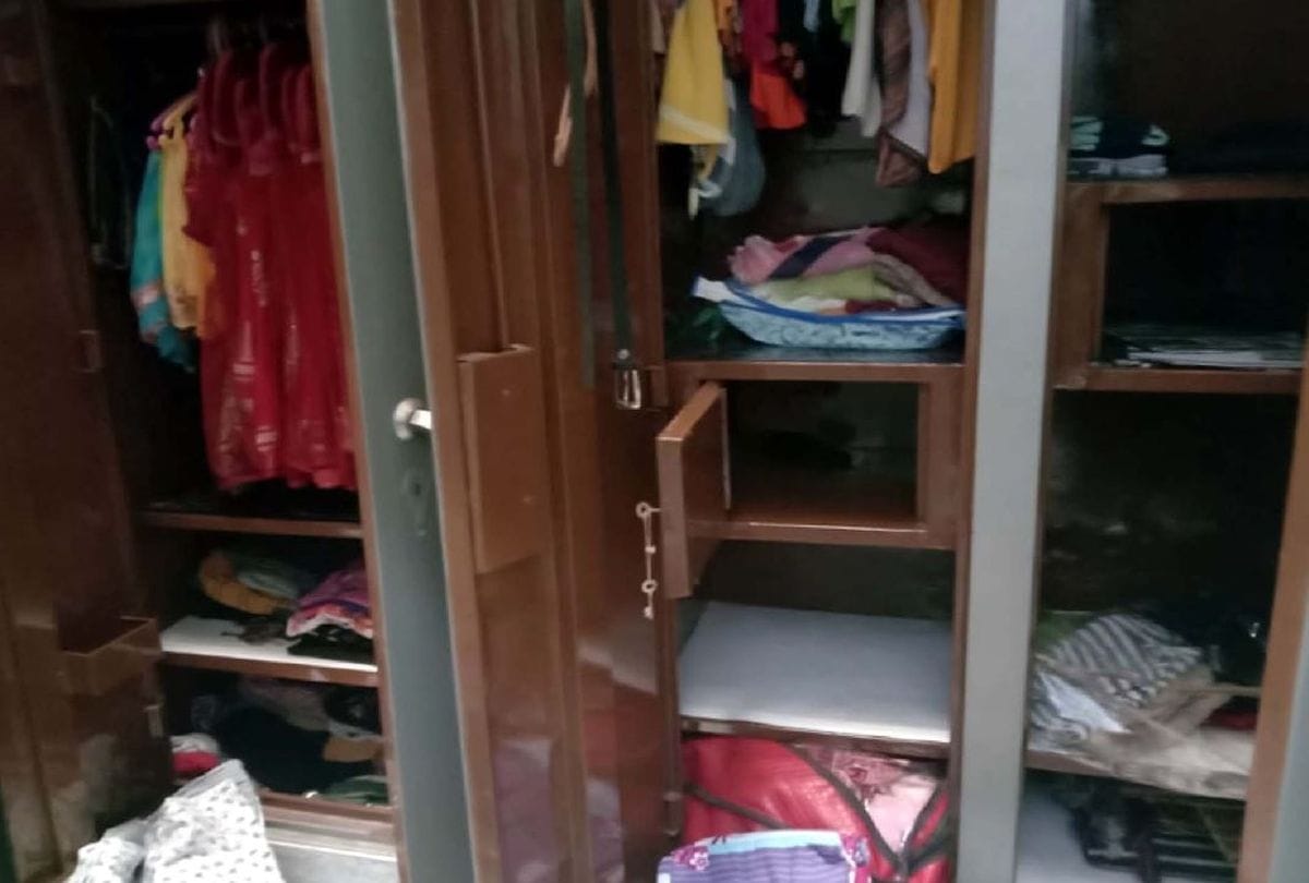 stolen from textile businessman's house in kasganj