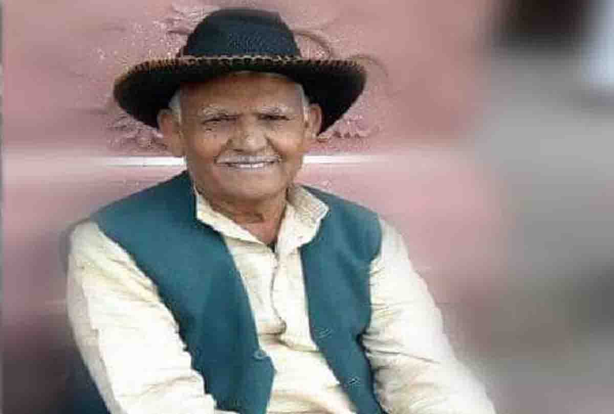 Saraf commits suicide with license gun in kanpur