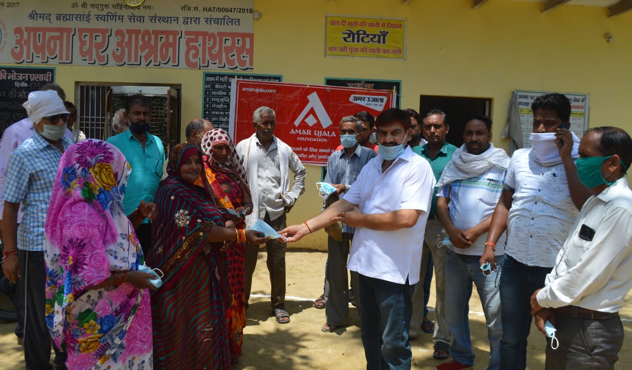 Hathras: People should be aware about Corona, so should others