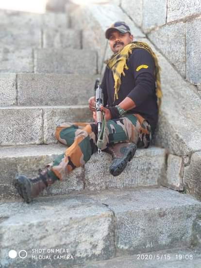 Baramulla Encounter: hiding the grief of losing the only son Ravi, father said- I am proud