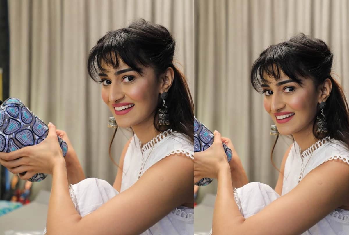 erica fernandes experimental look in yellow lipstic for fashion magazine cover photoshoot