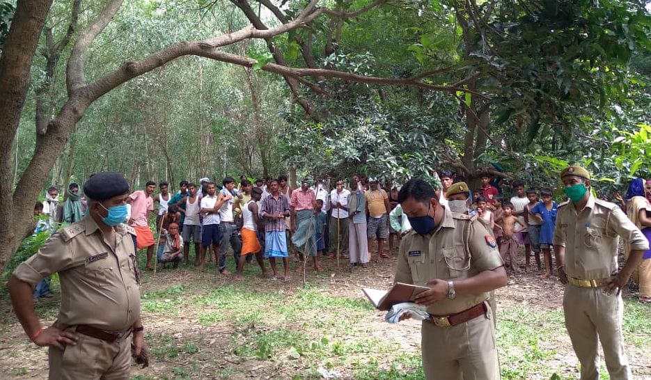 love couple found hanged in orchard