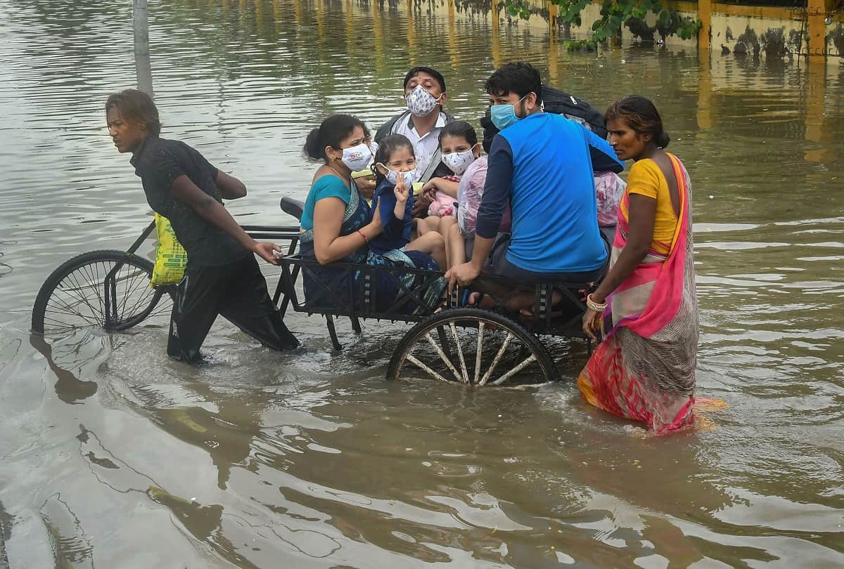 Weather Update: Monsoon in India: Heavy Rainfall alert for many states, kahan jyada to kaha kam hui barish