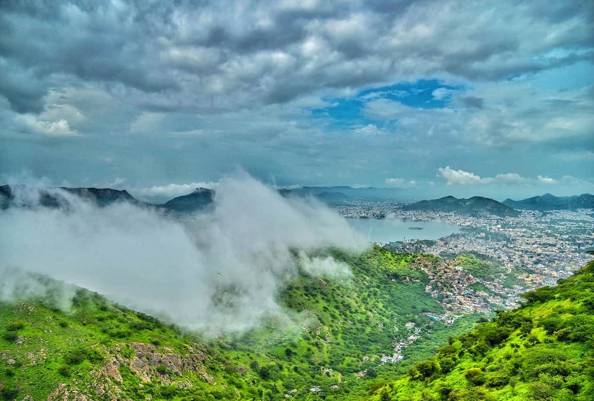 Weather Update: Monsoon in India: Heavy Rainfall alert for many states, kahan jyada to kaha kam hui barish