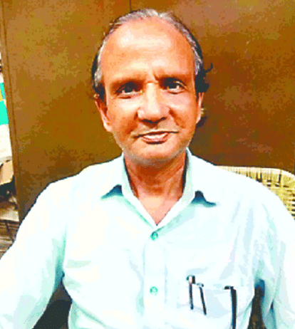 Hindi Hain Hum: From Bhakti period to modern period Kashi has been a stronghold of Hindi in all times Establishment of Nagari Pracharini Sabha to hindi andolan
