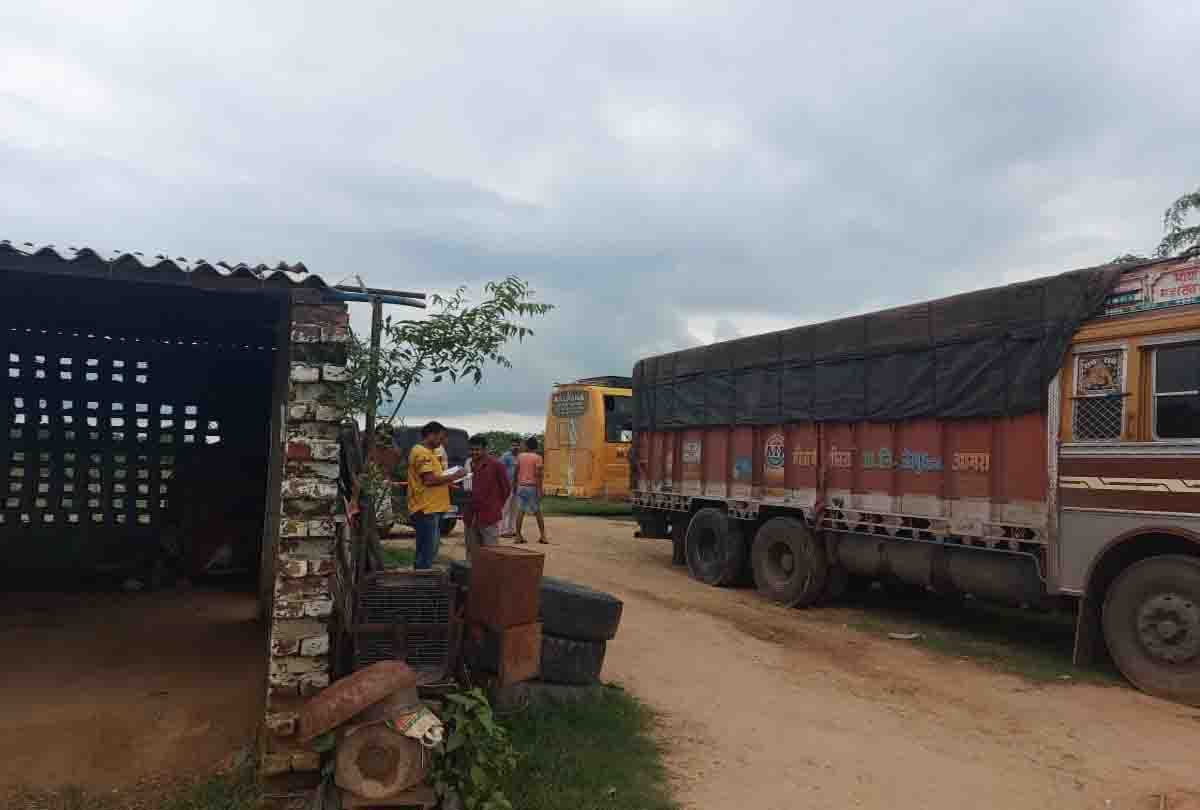 ARTO broker hijacks bus from Agra