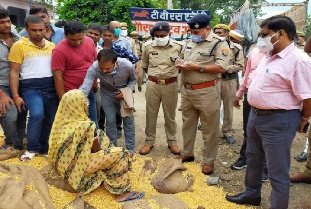 Etah Accident Four Death Mother Told Story