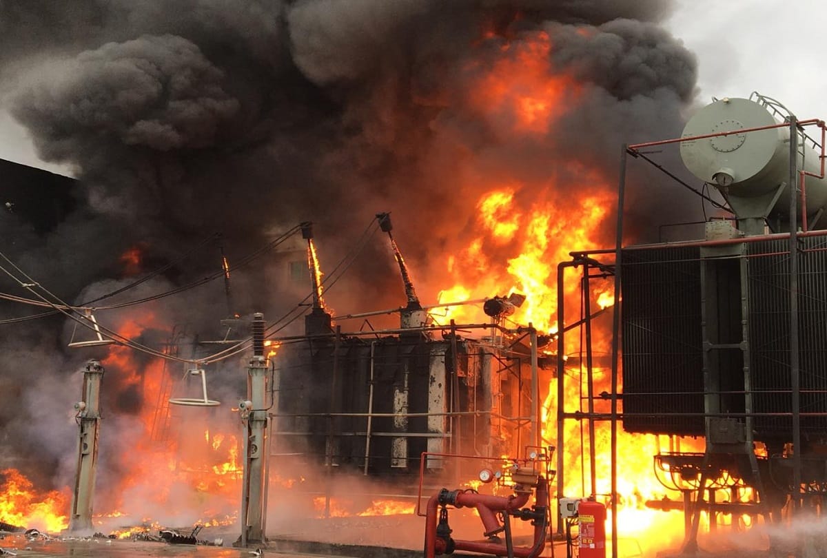 Greater Noida Fire News: huge fire at metro power sub station in greater noida sector 148 all detail fire brigade at spot