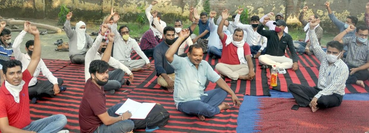 Electricity Corporation officials and employees shouted