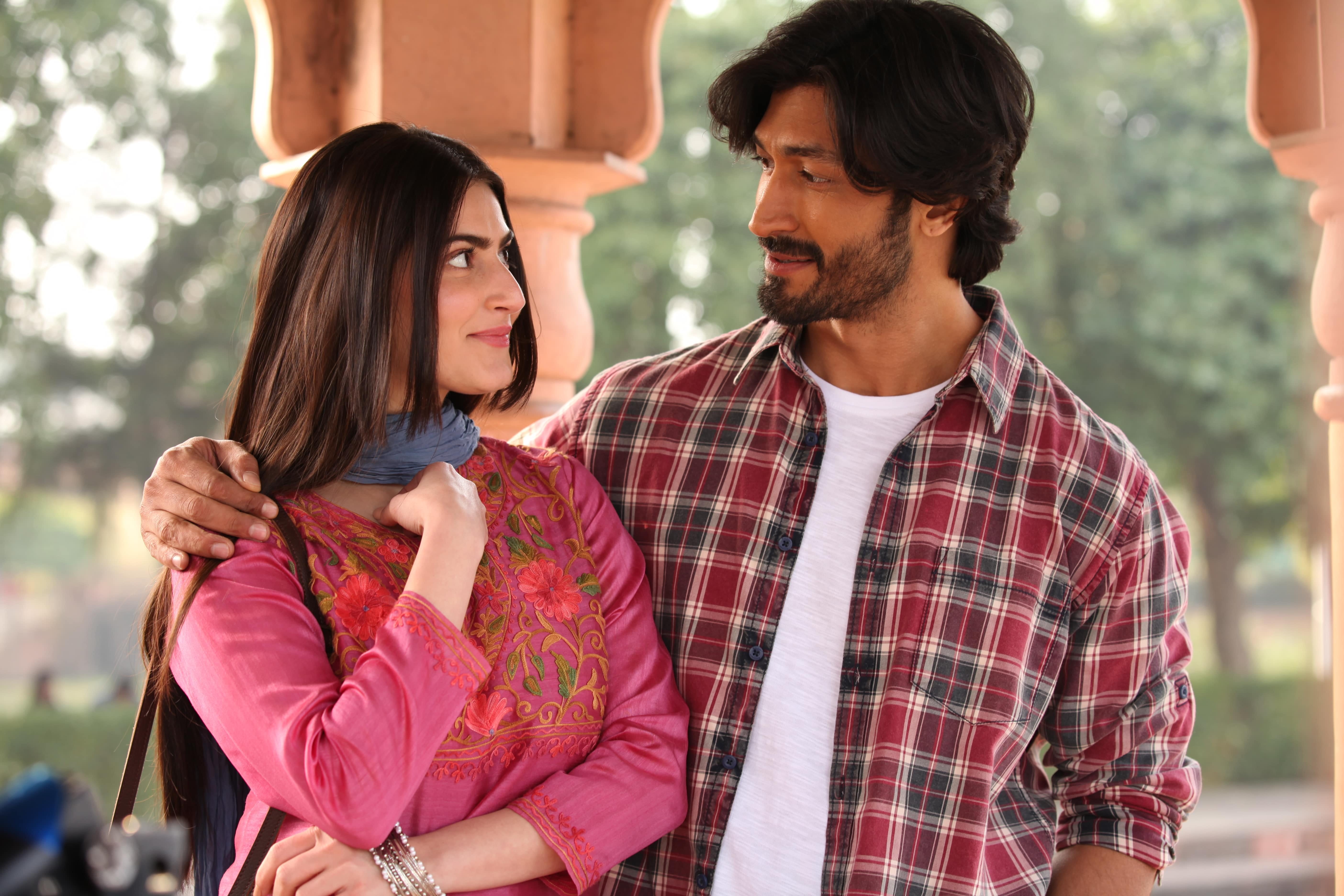 Vidyut Jammwal celebrate his film Khuda Hafiz opening on ott