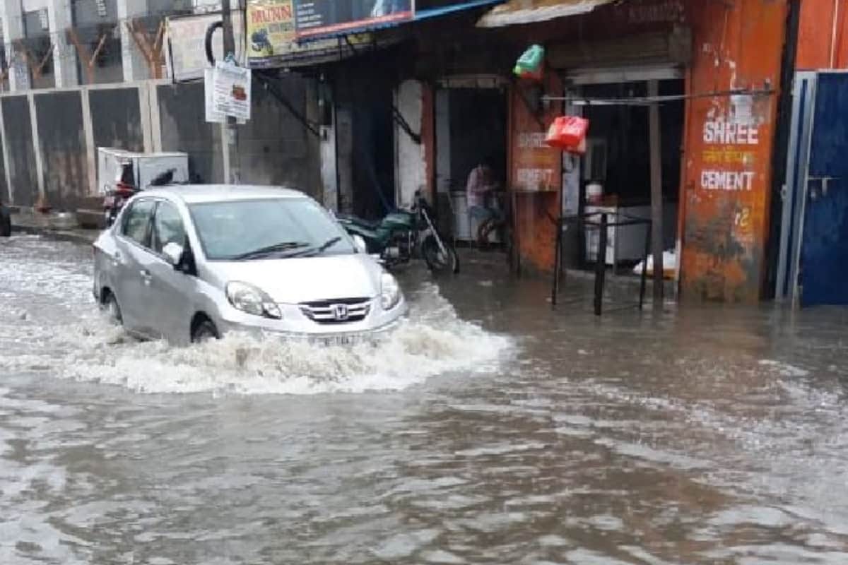 rain in Baghpat for several hours continuously, Life disturbed