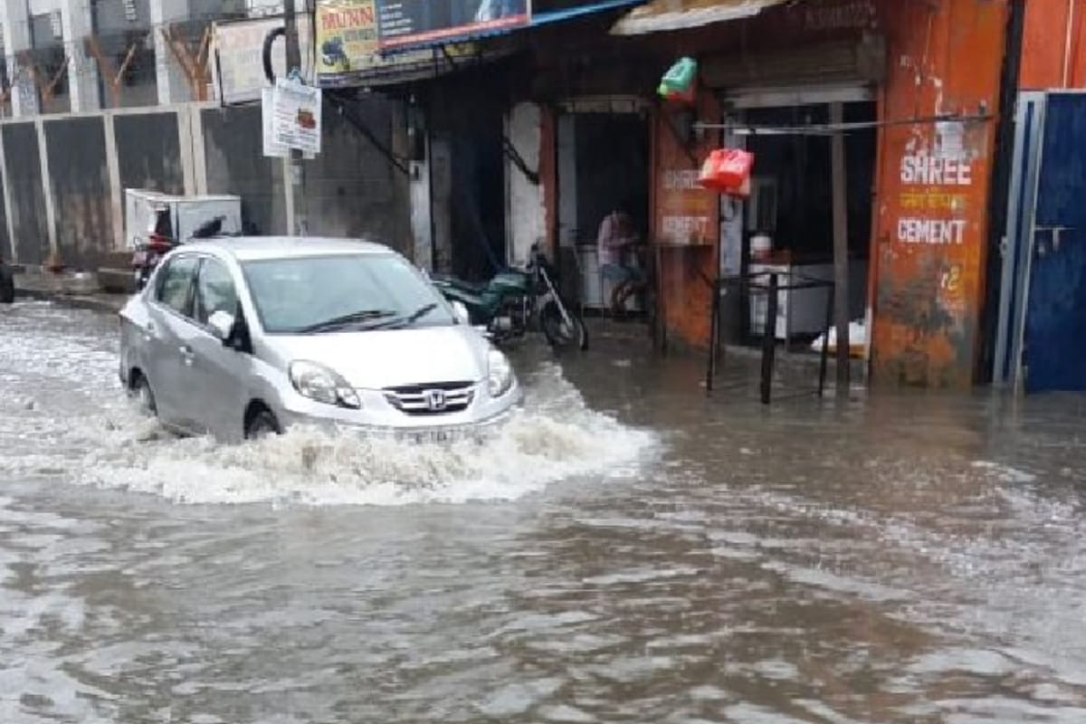 rain in Baghpat for several hours continuously, Life disturbed