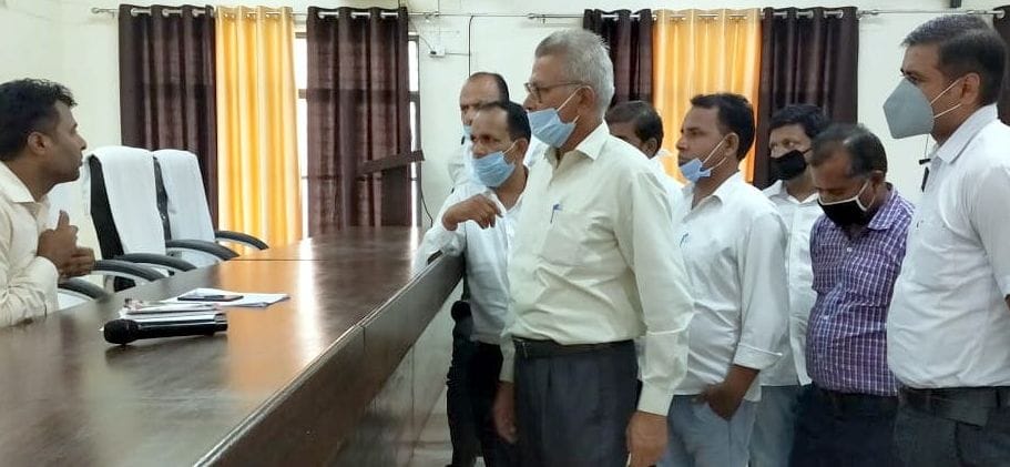 Demand for cancellation of Chamber of External Advocates