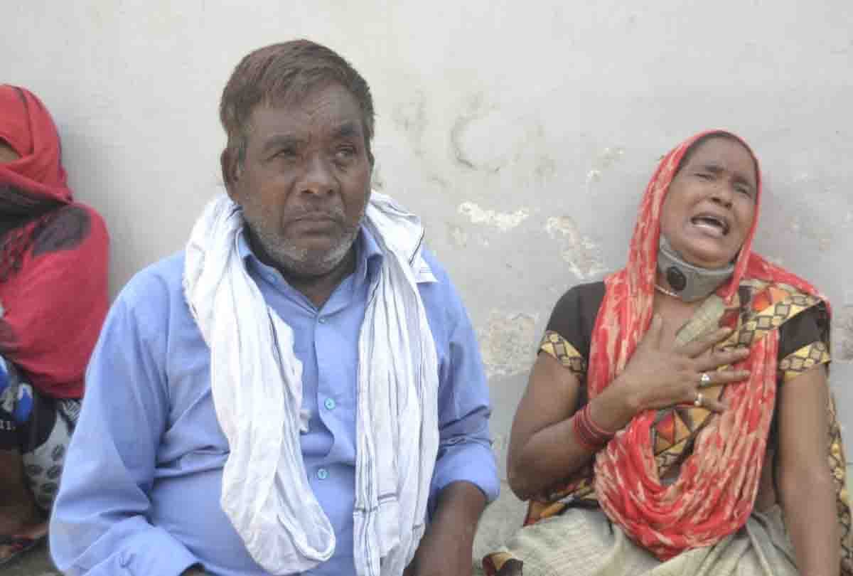 Mother and daughter hanged to death due to comments on character in kanpur dehat