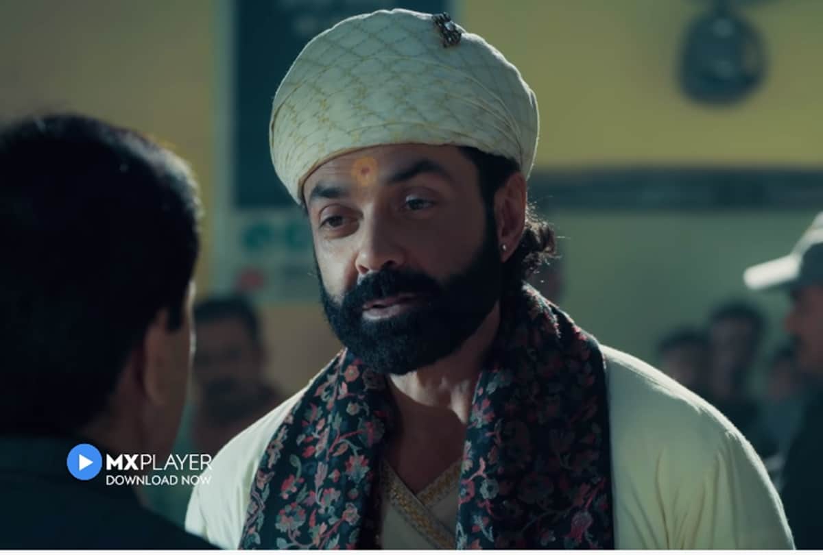 Aashram Web Series Review by Pankaj Shukla bobby deol Chandan roy sanyal aditi pohankar Prakash jha