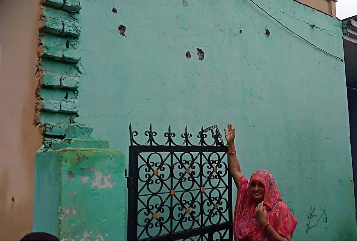 Pakistan repeatedly violates ceasefire at international border hiranagar kathua jammu kashmir