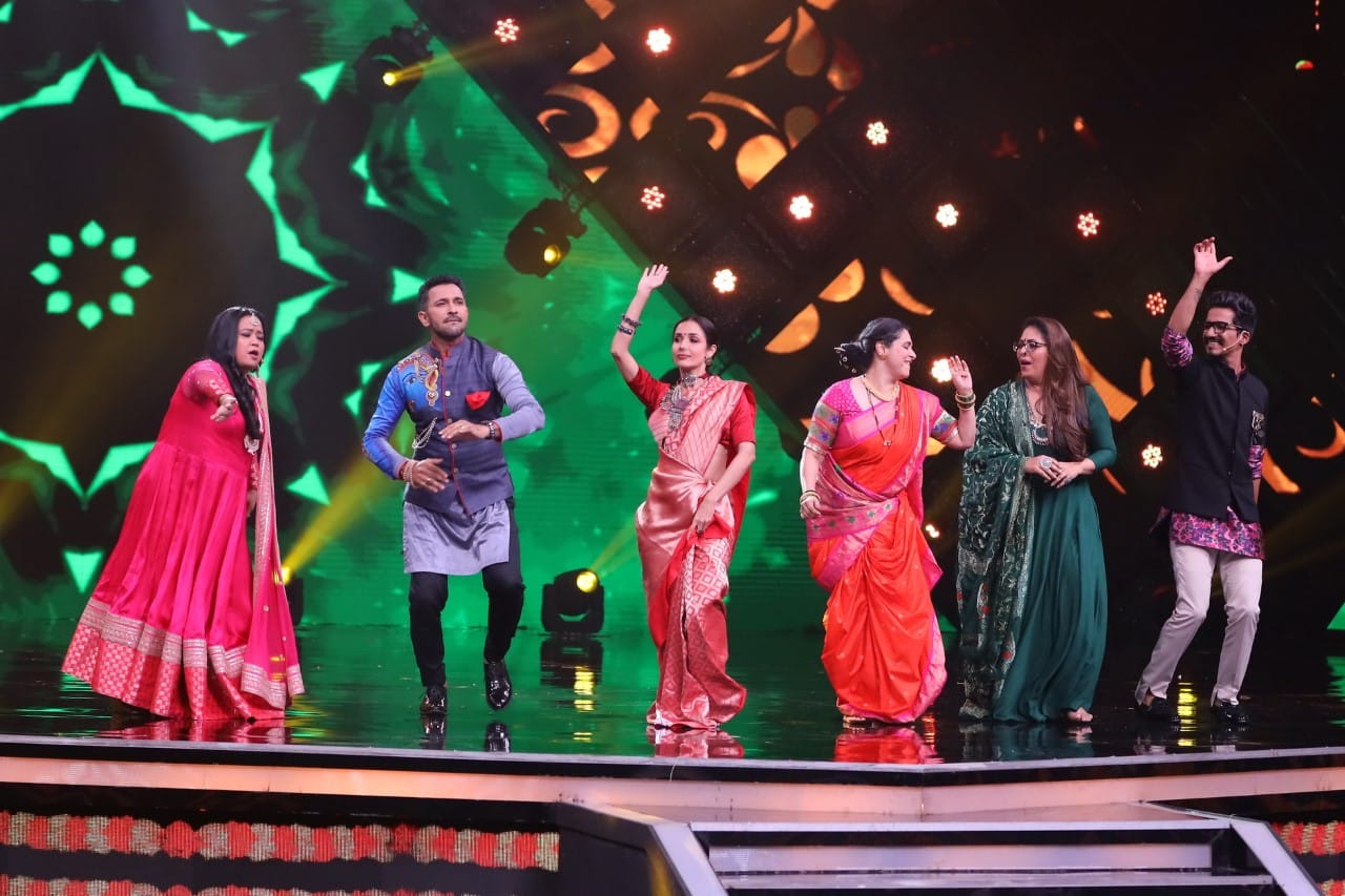Exclusive Pictures Of Ganapati arrival on the set of Indias Best Dancer