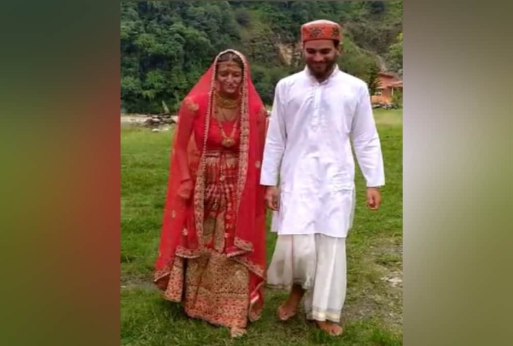 American Boy and Spanish Girl Doing Marriage with pahadi tradition in Uttarakhand Rudraprayag