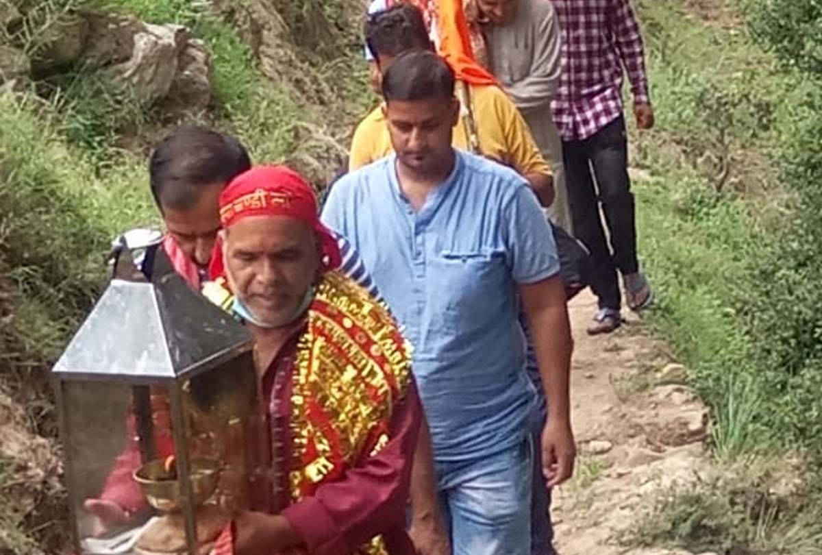machail yatra, machail mata mandir, machail mata temple photos