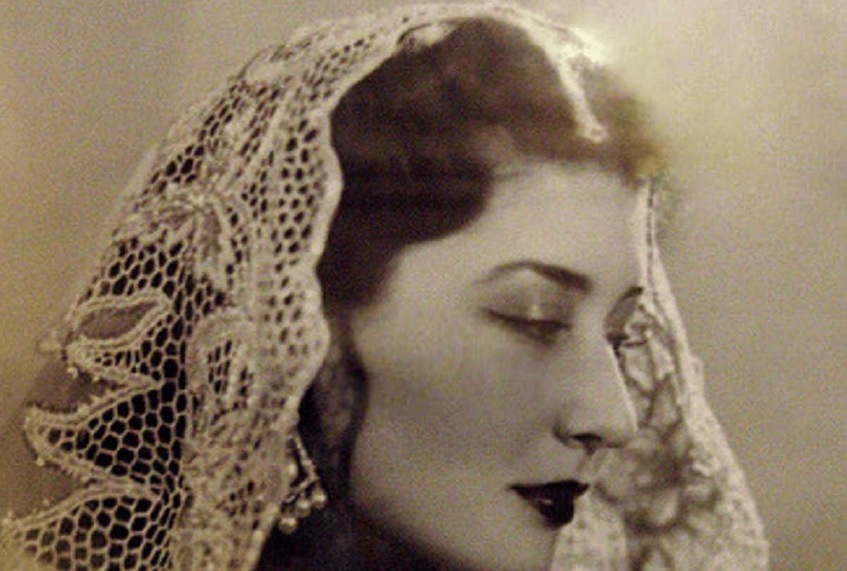 Niloufer gorgeous princess of Hyderabad who among 10 beautiful women of world offers of films from hollywood
