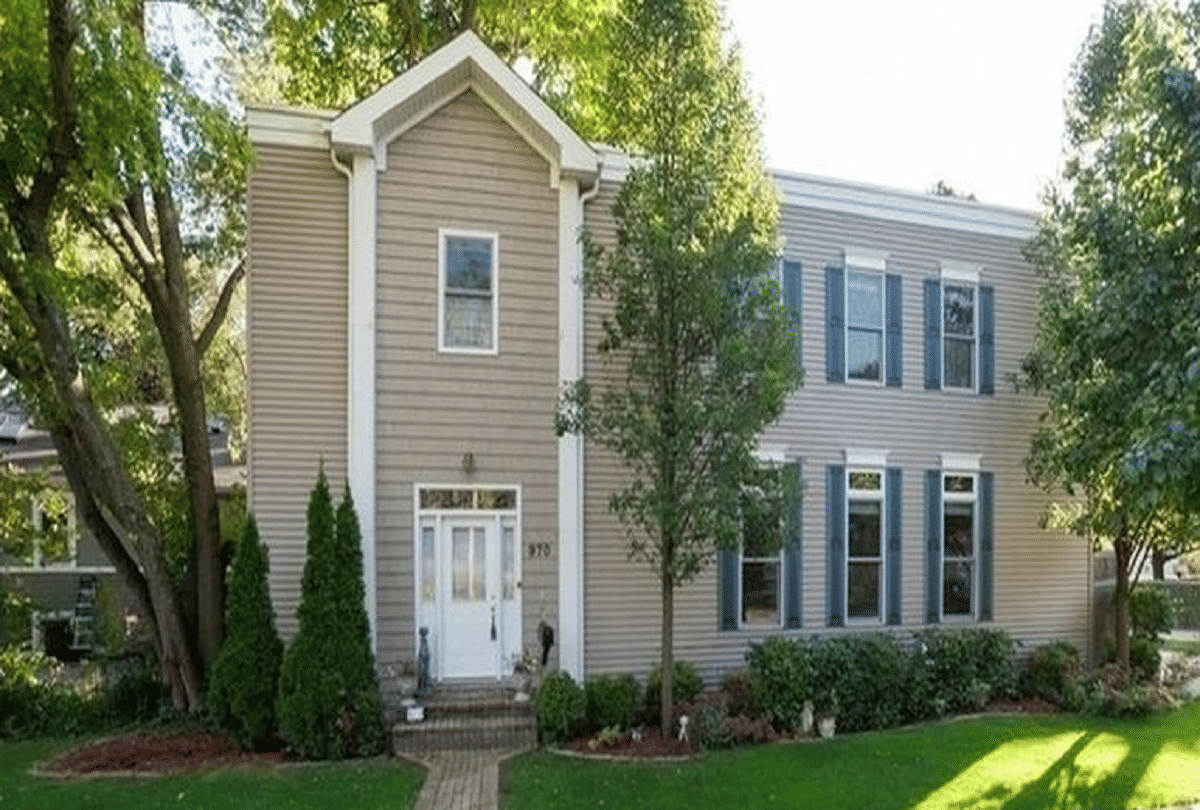 america pie house thinnest house with two and a half bathrooms will be surprised to know price