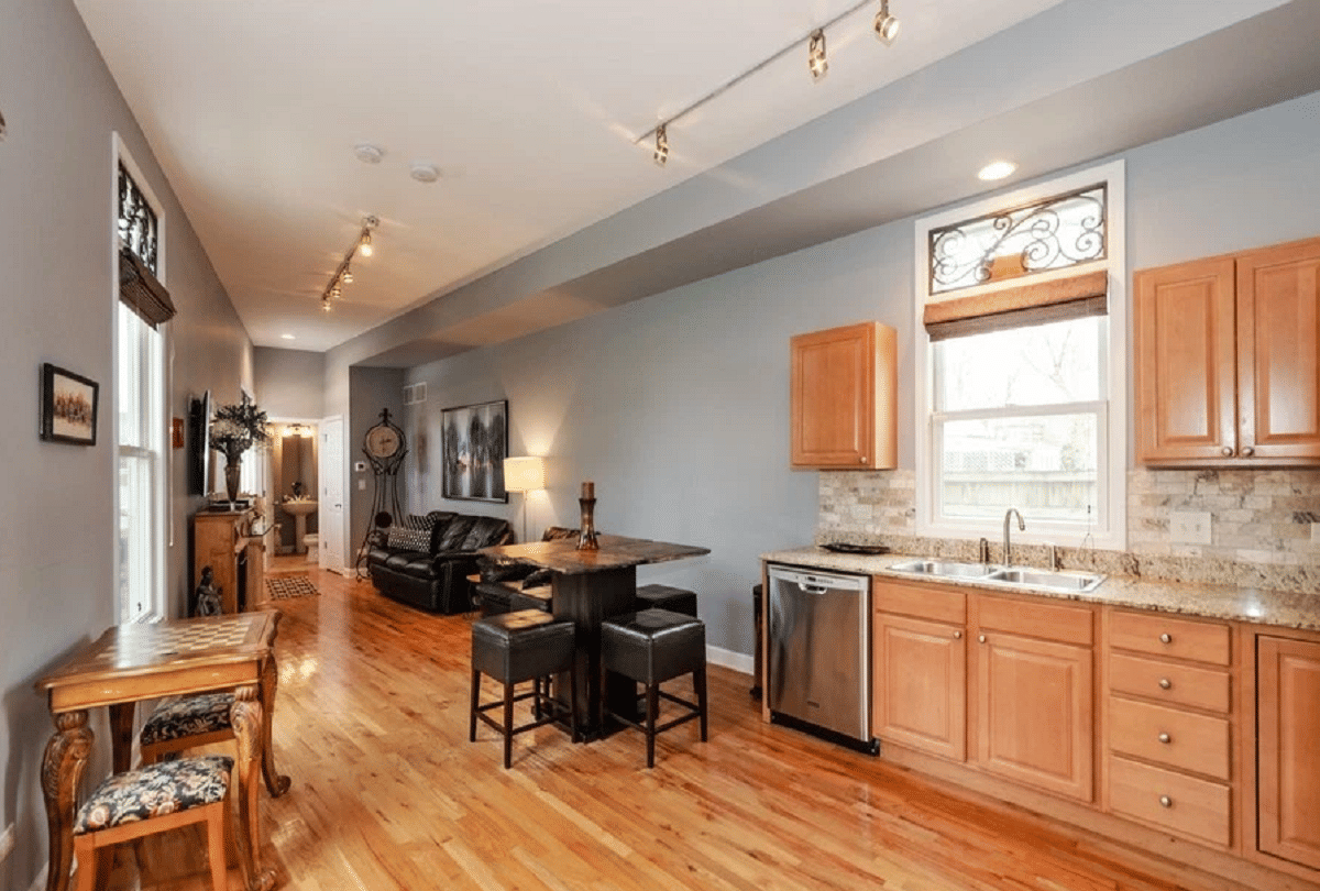 america pie house thinnest house with two and a half bathrooms will be surprised to know price